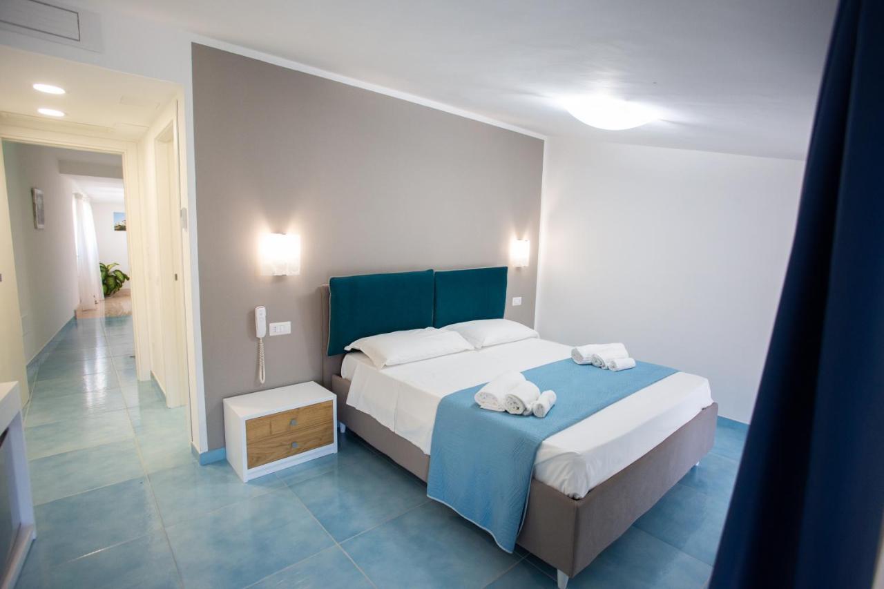 קסטלבאטה Hotel Da Alfredo מראה חיצוני תמונה