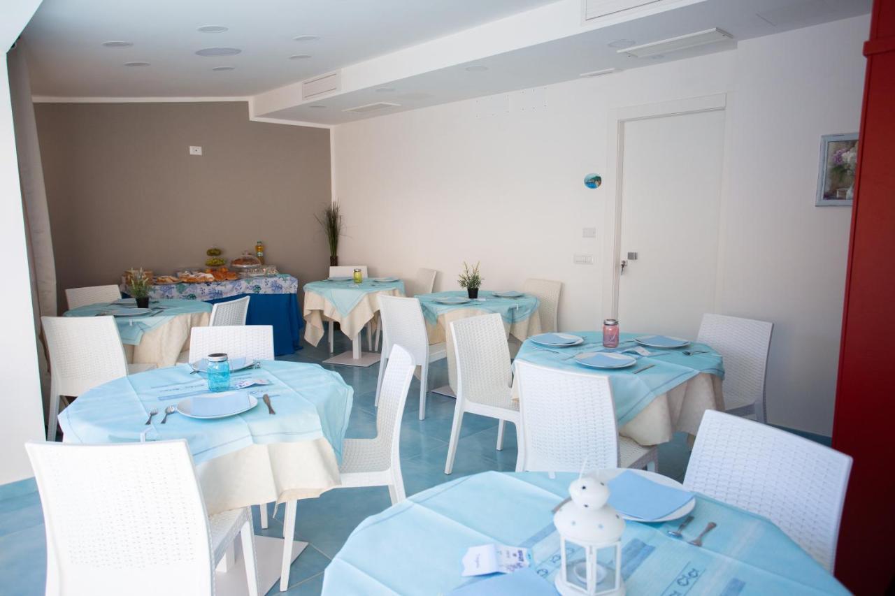 קסטלבאטה Hotel Da Alfredo מראה חיצוני תמונה