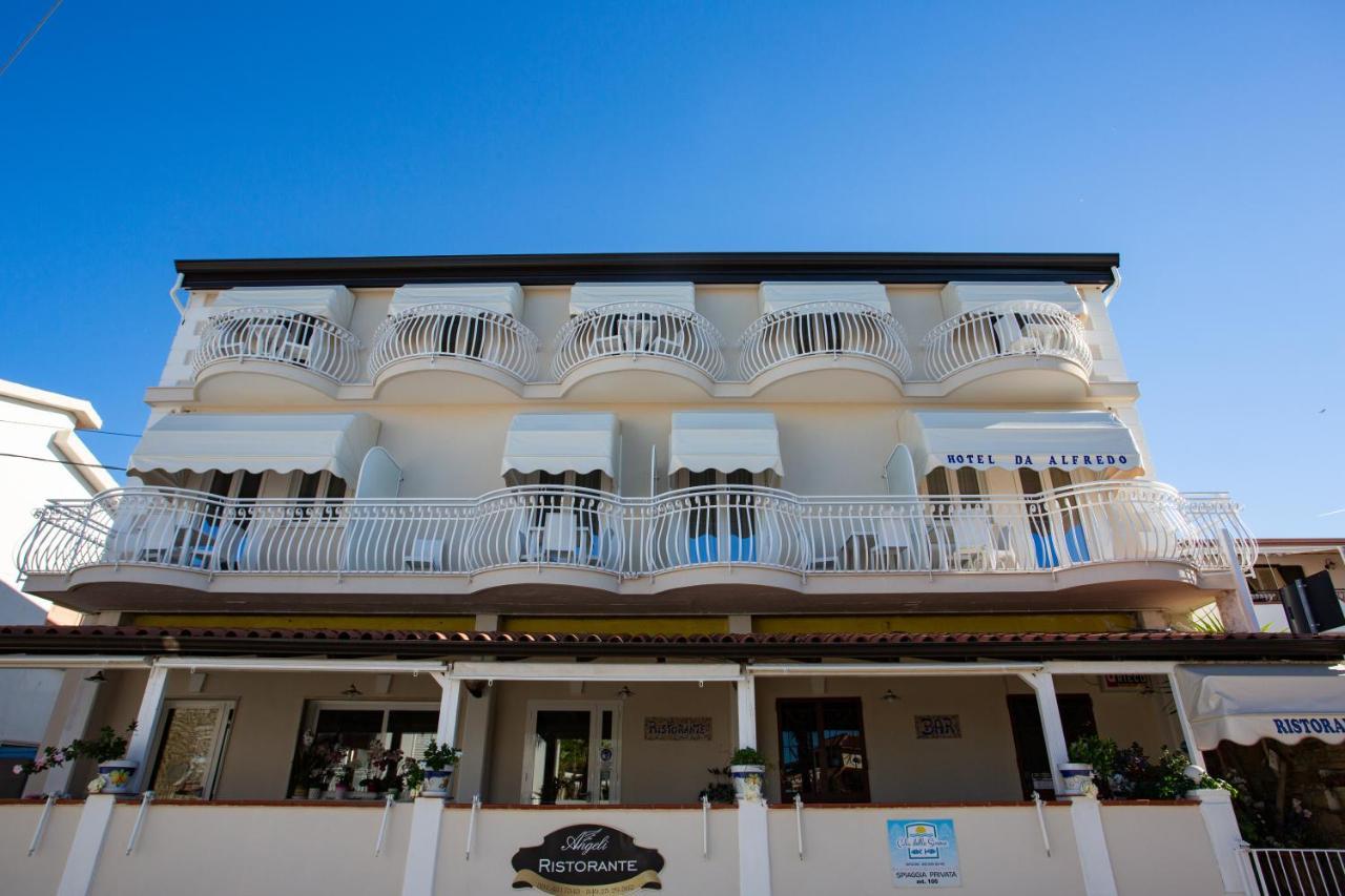 קסטלבאטה Hotel Da Alfredo מראה חיצוני תמונה